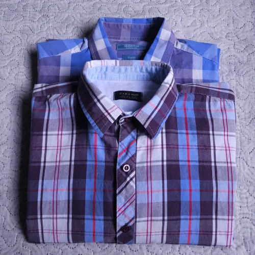 Duas Camisas Xadrez (Zara e Siberian) - M