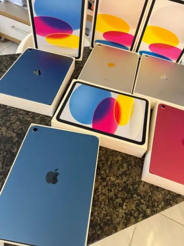 Ipads estado de loja , modelos 10 e 11 de 64 GB a 256GB , como novos sem marcas de uso