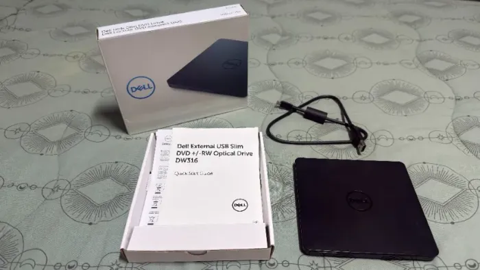 Gravador e leitor de DVD e CD USB Slim Externo Dell DW316