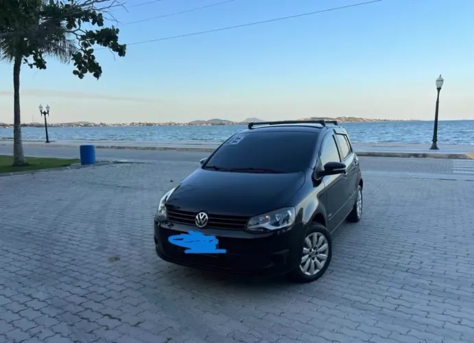 Volkswagen Fox 1.0 MI Total Flex 8V 5P 2013