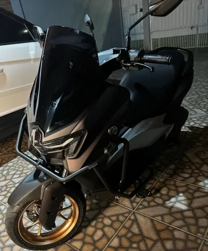 NMAX 2026 marrom