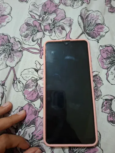 Vendo o A31 semi novo