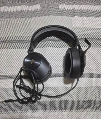 Fone Corsair Semi Novo 4 Meses de Uso / Usado Pouquíssimas Vezes