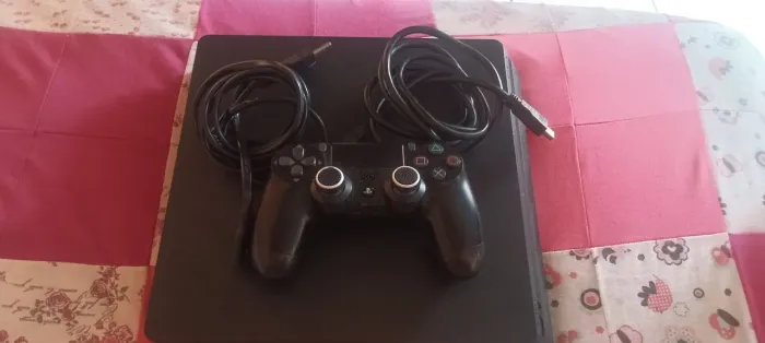 Playstation 4 Slim