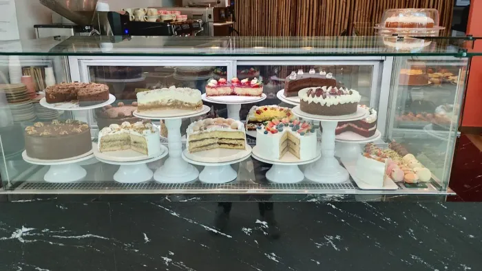 Atendente Cafeteria Sayuri Cafe Shopping Barigui