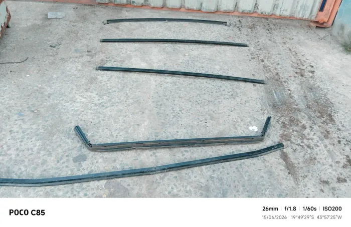 Ferragem para capota marítima Fiat toro