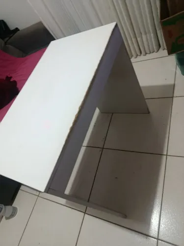 Mesinha de escritório