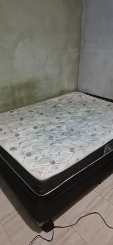Cama Colchão  e base simples