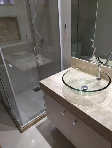 Alugo apartamento no centro de domingos martins