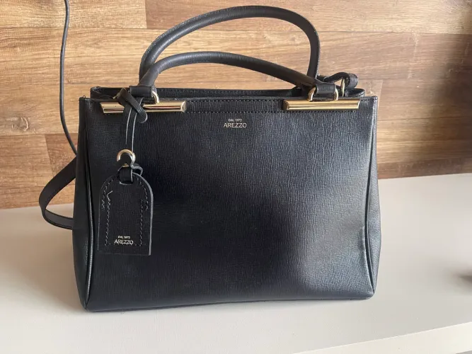 Bolsa Arezzo