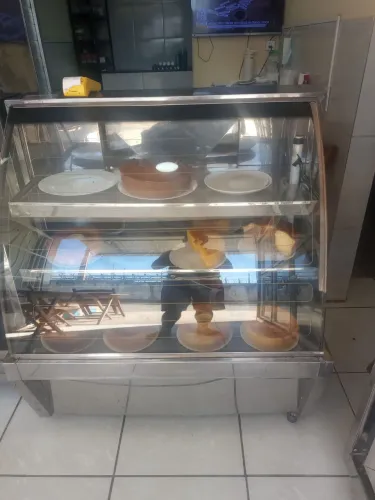 Vende se essa vitrine gelada e natural apenas pó 1,200