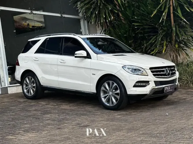 Mercedes-Benz ML-350 Sport CGI 3.5 V6 306cv 4X4 Aut. 2012
