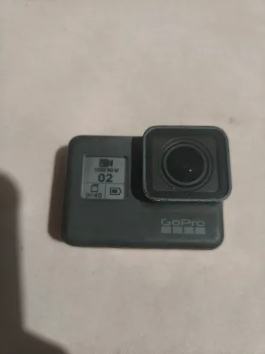 GoPro Hero 5 Black 4K + Cartão 64GB + Carregador Externo de Bateria
