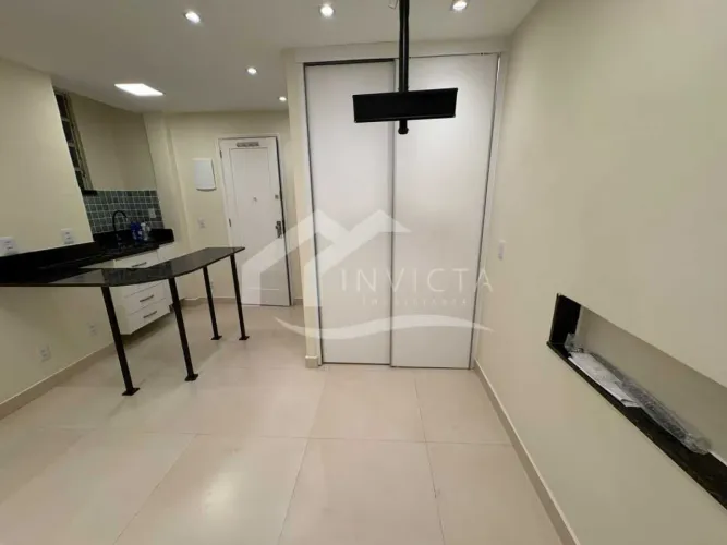 Studio totalmente reformado no coração do Rio de janeiro
