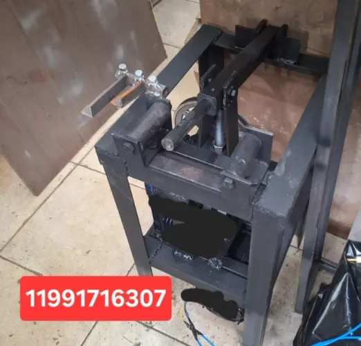  Dobradeira Eletrica de Sapatas e Vergalhoes 