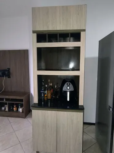 Torra Torra: Armário de cozinha em torre