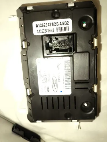 Som Central Multimídia Sync Ford com Display