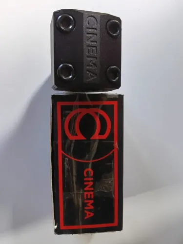 Mesa bmx cinema projetor