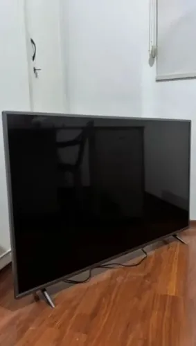 Smart TV Philco "55" funciona perfeitamente, detalhe no led.