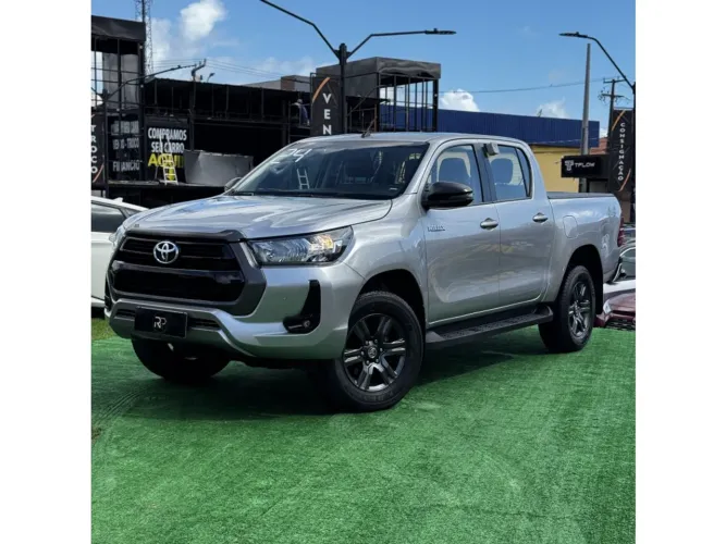 Toyota Hilux CD SR 4X4 2.8 TDI Diesel Aut. 2024