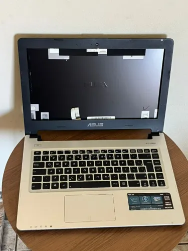Carcaça Asus S46C com placa mãe defeito