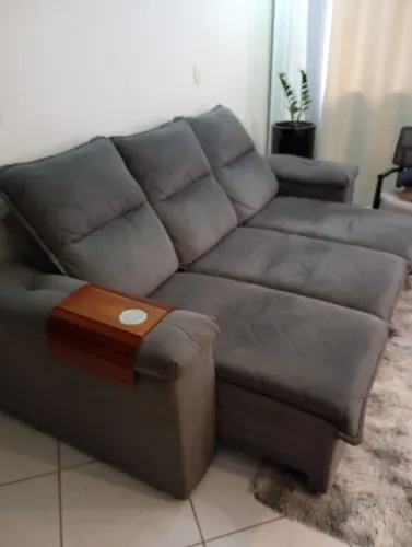 Sofá Retrátil excelente