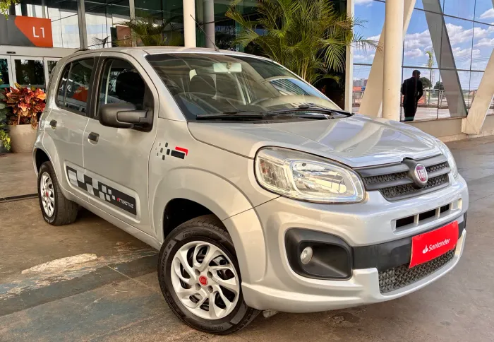 Fiat Uno Attractive 1.0 Flex 6V 5P 2017