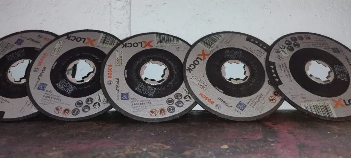 3 Discos Bosch X-LOCK Expert Metal - R$ 18 Cada