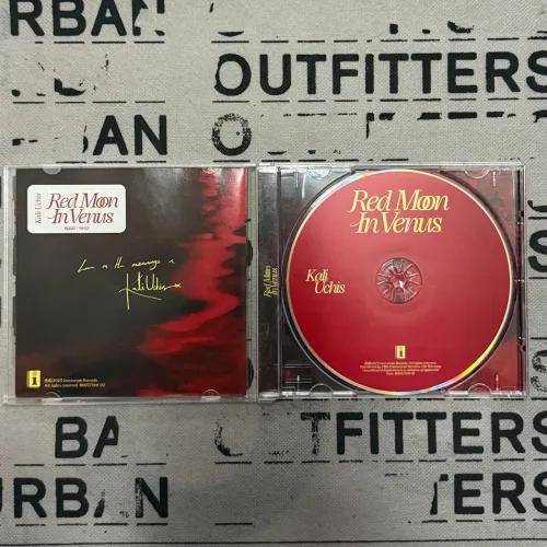 CD AUTOGRAFADO Kali Uchis - Red Moon in Venus (USADO)