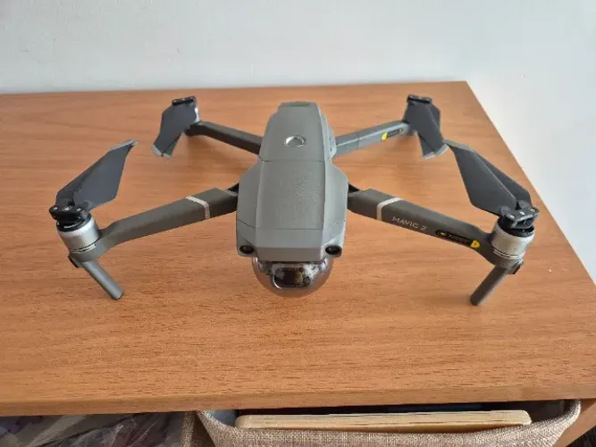 DJI Mavic 2 Pro com Fly More Combo
