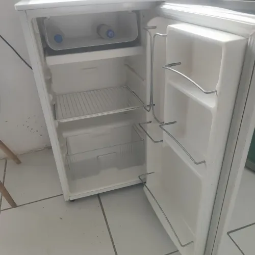 Frigobar 101litros
