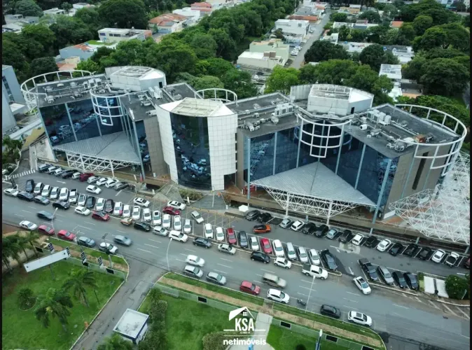 Ótima Sala Comercial no Centro Clinico Via Brasil Asa Sul - Brasília - DF