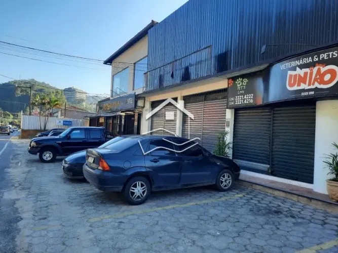Loja- Petrópolis, Nogueira