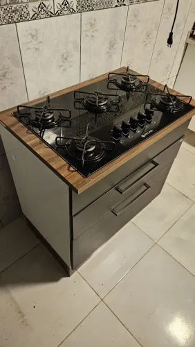 Balcão de cozinha Itatiaia com gavetas - impecável