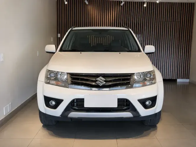 Suzuki Grand Vitara 2.0 16V 4x2/4x4 5P Aut. 2013