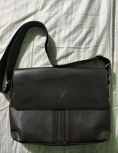 Bolsa masculina de couro - Yepp563