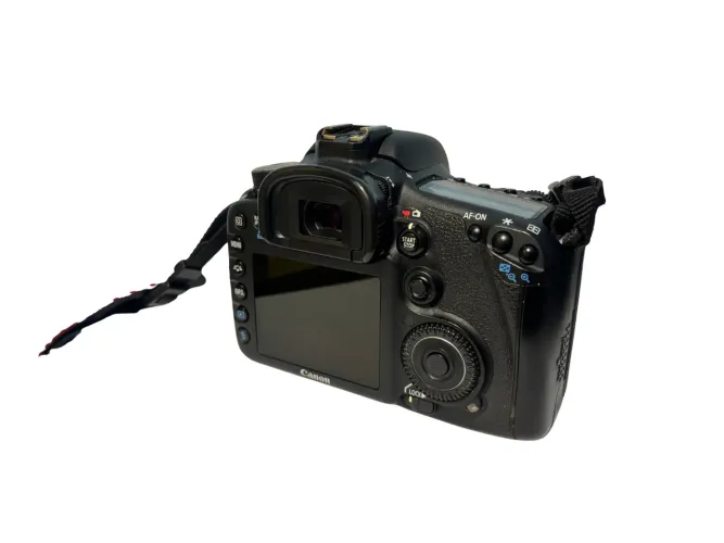 Canon EOS 7D Seminova - Perfeita para Iniciar na Fotografia