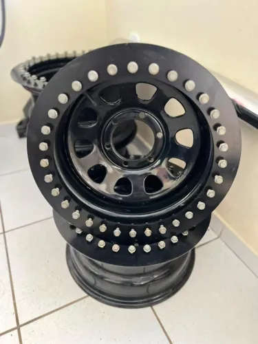 Rodas Daytona com Beadlock ARO 16