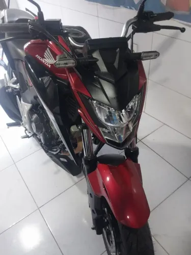 Cb twistter 300f