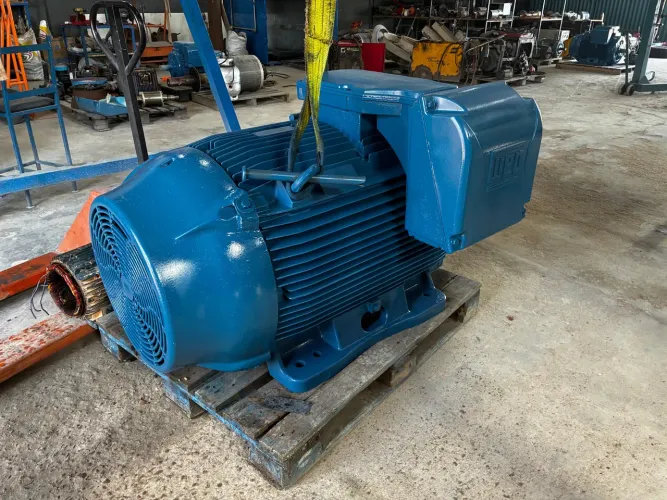Motor elétrico weg w22 200 cv 4 polos original de fábrica!
