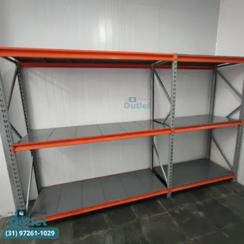 Mini porta pallet com prateleira metálica