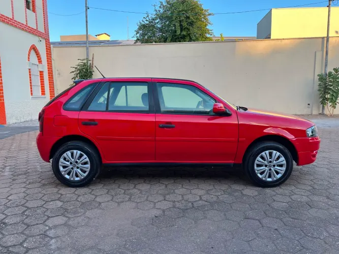 Volkswagen Gol Geração IV Trend 1.0 8V MI Total Flex Mec. 2P 2013