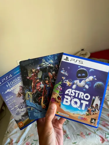 KIT 3 Jogos PS5/PS4 ( Astrobot, Avengers, Horizon)
