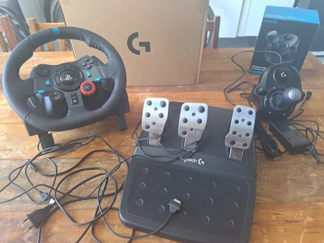 Volante G29 Logitech + câmbio 