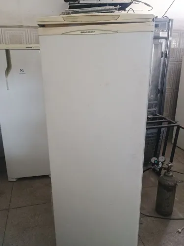 Geladeira Brastemp média