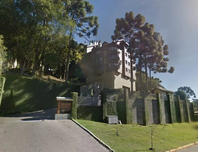 Apartamento para Venda em Gramado, Centro, 3 dormitórios, 1 suíte, 2 banheiros, 2 vagas