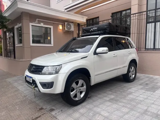 Suzuki Grand Vitara 2.0 16V 4x2/4x4 5P Aut. 2014