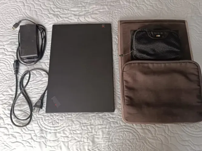 ThinkPad X1 Extreme (gen 1) i7 8750h 32GB RAM 1.5TB SSD com Capa Protetora