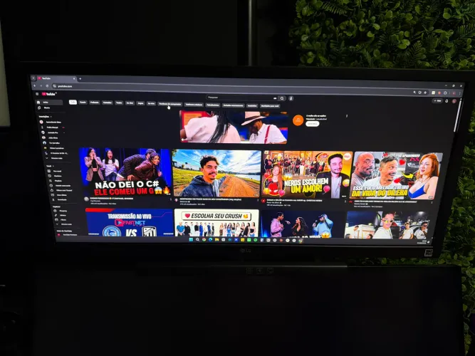 Monitor LG Widescreen 25 - Venda urgente