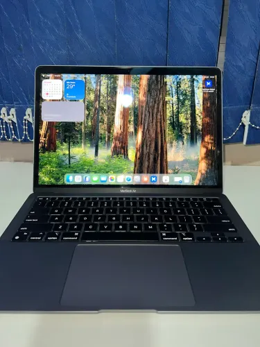 MacBook Air M1